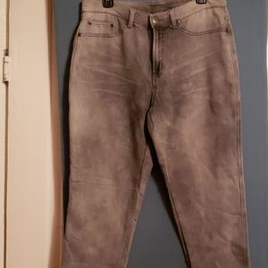 DG 2 by DIANE GILMAN  GRAY KNIT JEANS